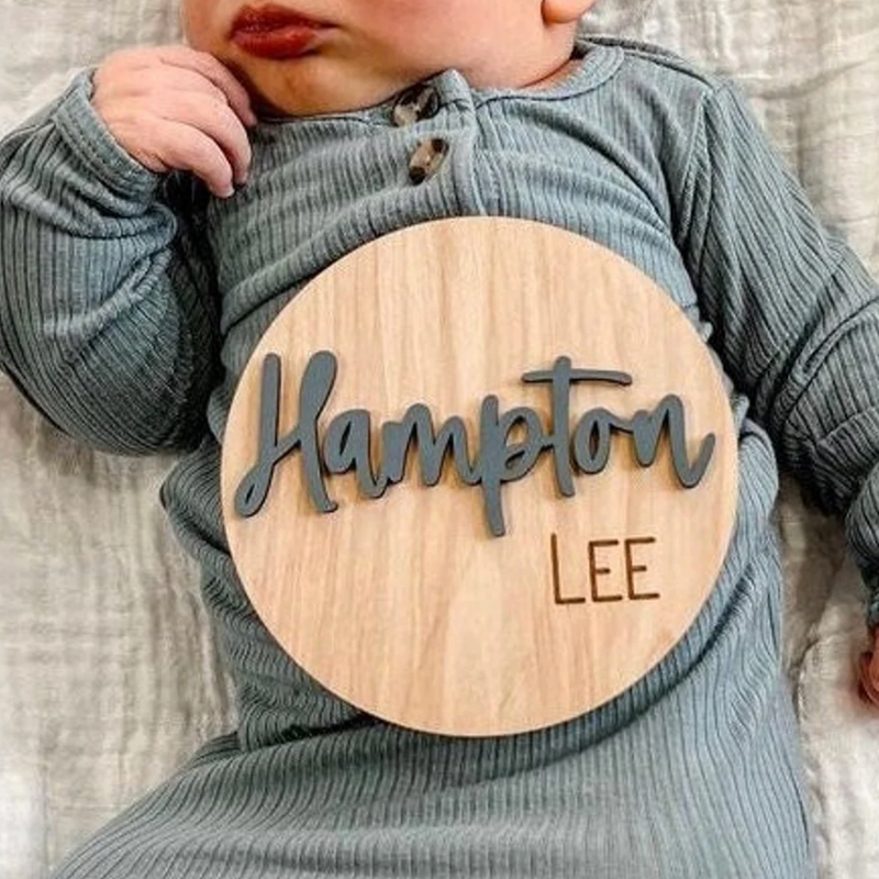baby name announcement
